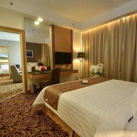 Tenera Hotel Бангі Екстер'єр фото