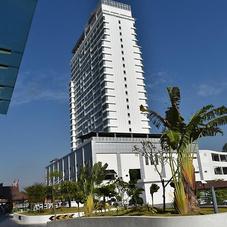 Tenera Hotel Бангі Екстер'єр фото The hotel in 2015